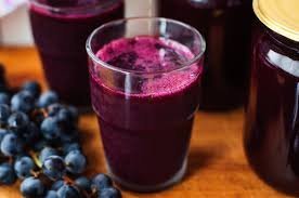 black grapes juice