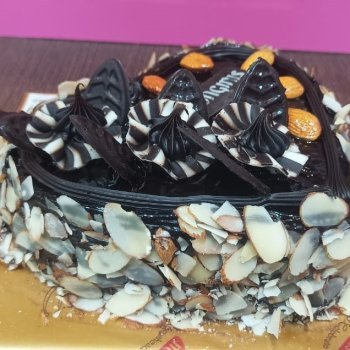 Dutch Almond Heart Cake 