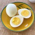 2 boil eggs