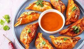 Momos 