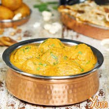 Anjeer kofta curry