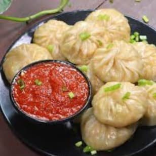 Mix Veg Kurkure momos