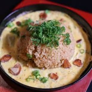 hot sizzling fried rice  